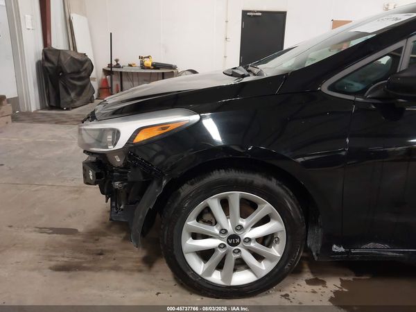 2017 KIA FORTE LX