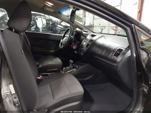 2017 KIA FORTE LX