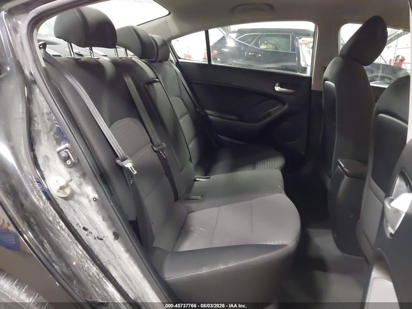 2017 KIA FORTE LX