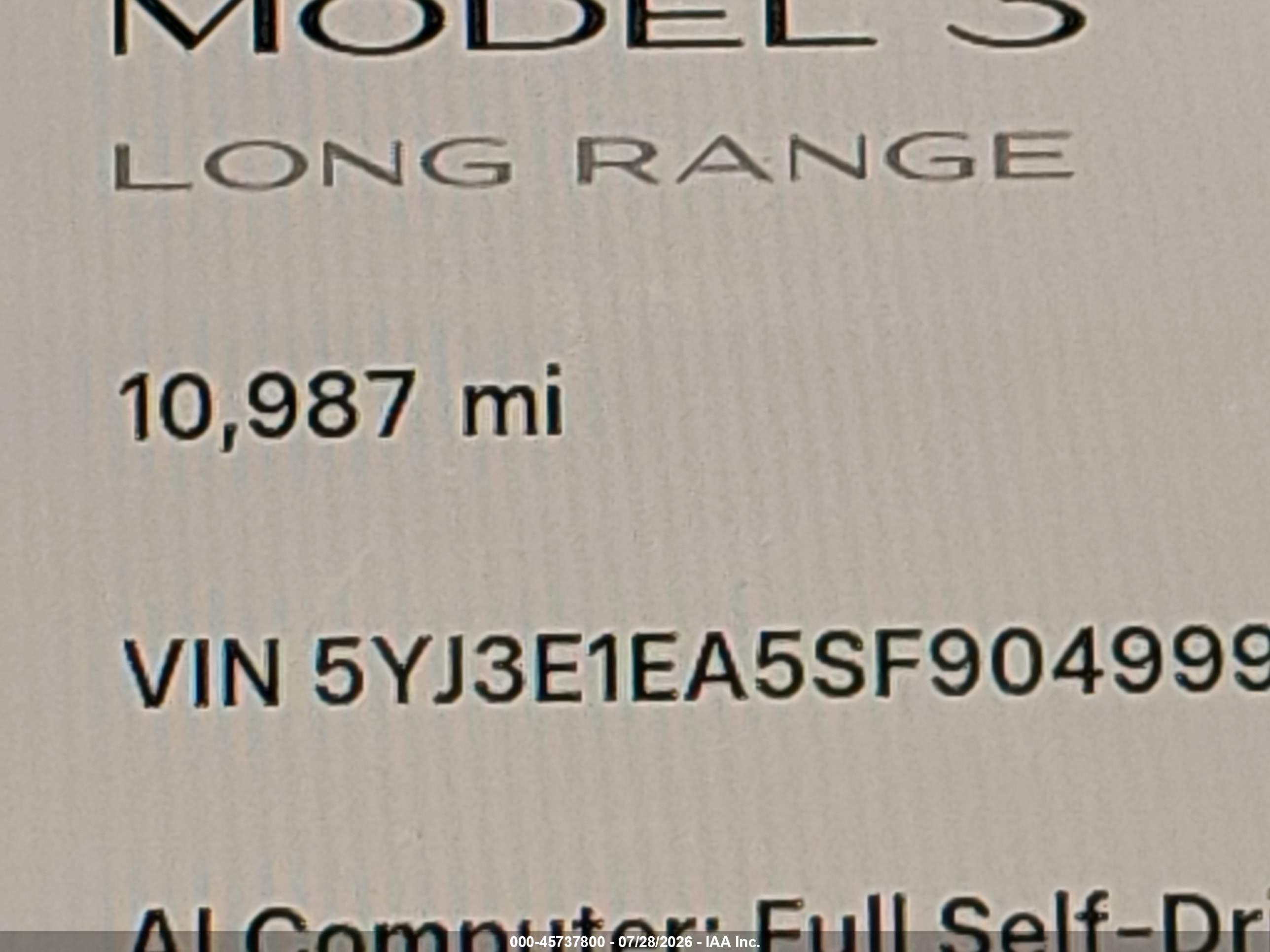 2025 TESLA MODEL 3