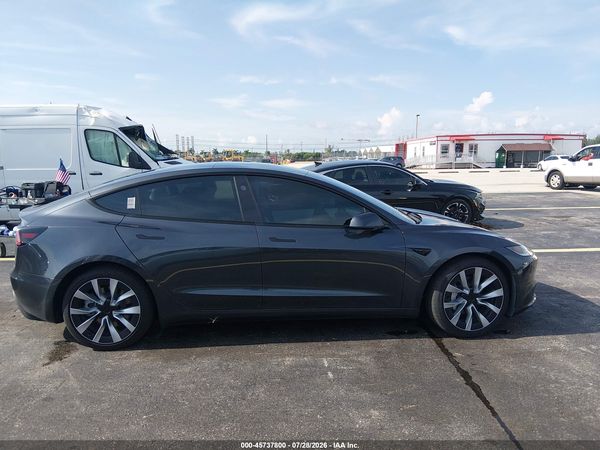 2025 TESLA MODEL 3