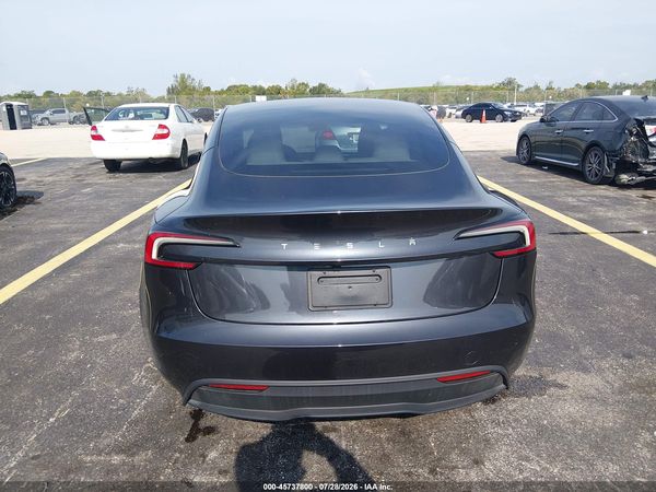 2025 TESLA MODEL 3
