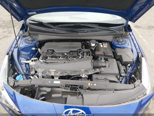 2022 HYUNDAI ELANTRA SE