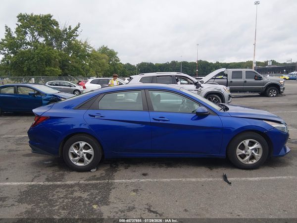 2022 HYUNDAI ELANTRA SE