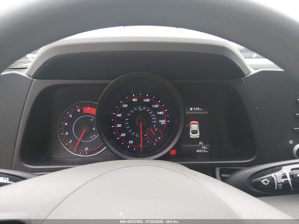 2022 HYUNDAI ELANTRA SE