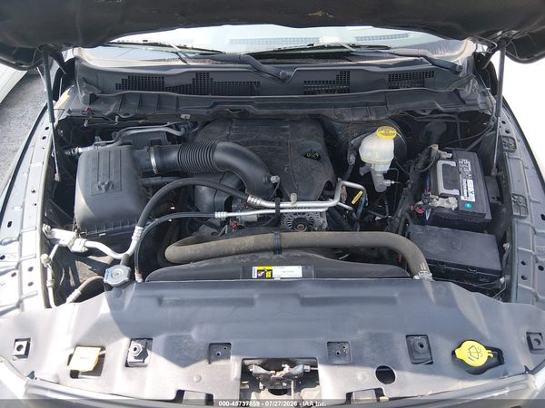 2017 RAM 1500 TRADESMAN  4X4 8' BOX