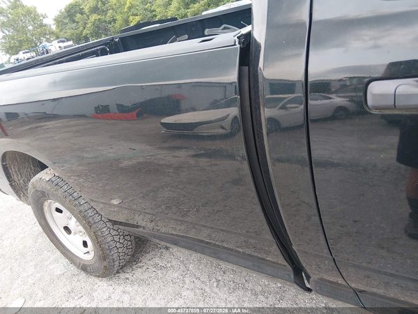 2017 RAM 1500 TRADESMAN  4X4 8' BOX