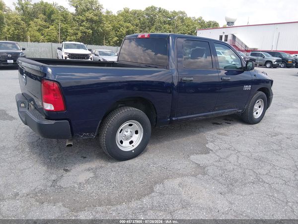 2017 RAM 1500 TRADESMAN  4X2 5'7 BOX