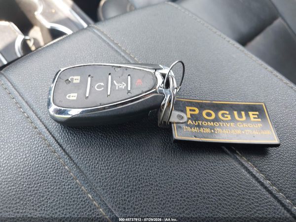 2022 CHEVROLET TRAVERSE AWD LT LEATHER — I11