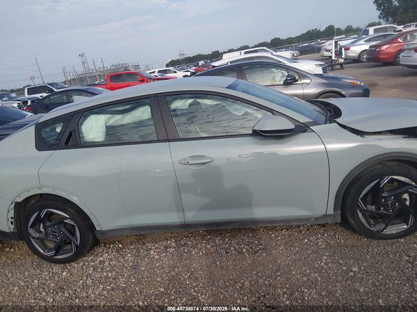 2025 KIA K4 EX