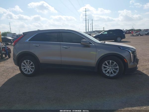 2023 CADILLAC XT4 FWD LUXURY