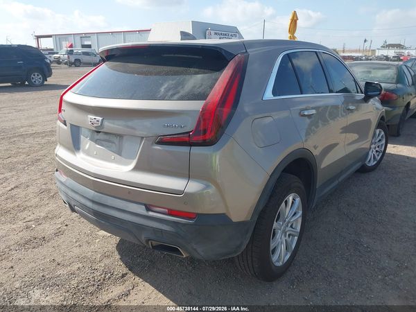 2023 CADILLAC XT4 FWD LUXURY