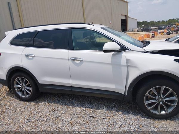 2017 HYUNDAI SANTA FE SE