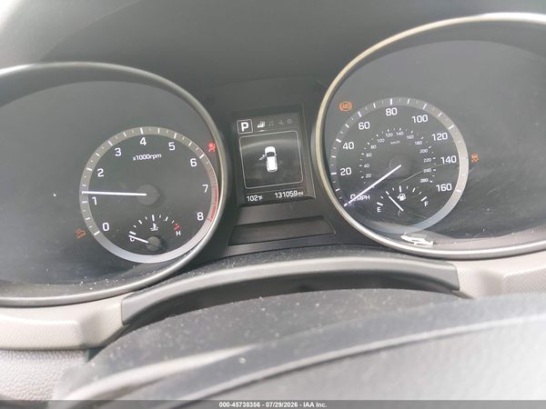 2017 HYUNDAI SANTA FE SE