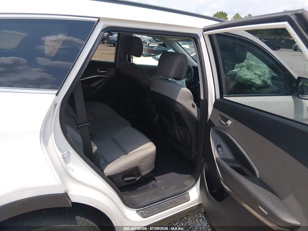 2017 HYUNDAI SANTA FE SE