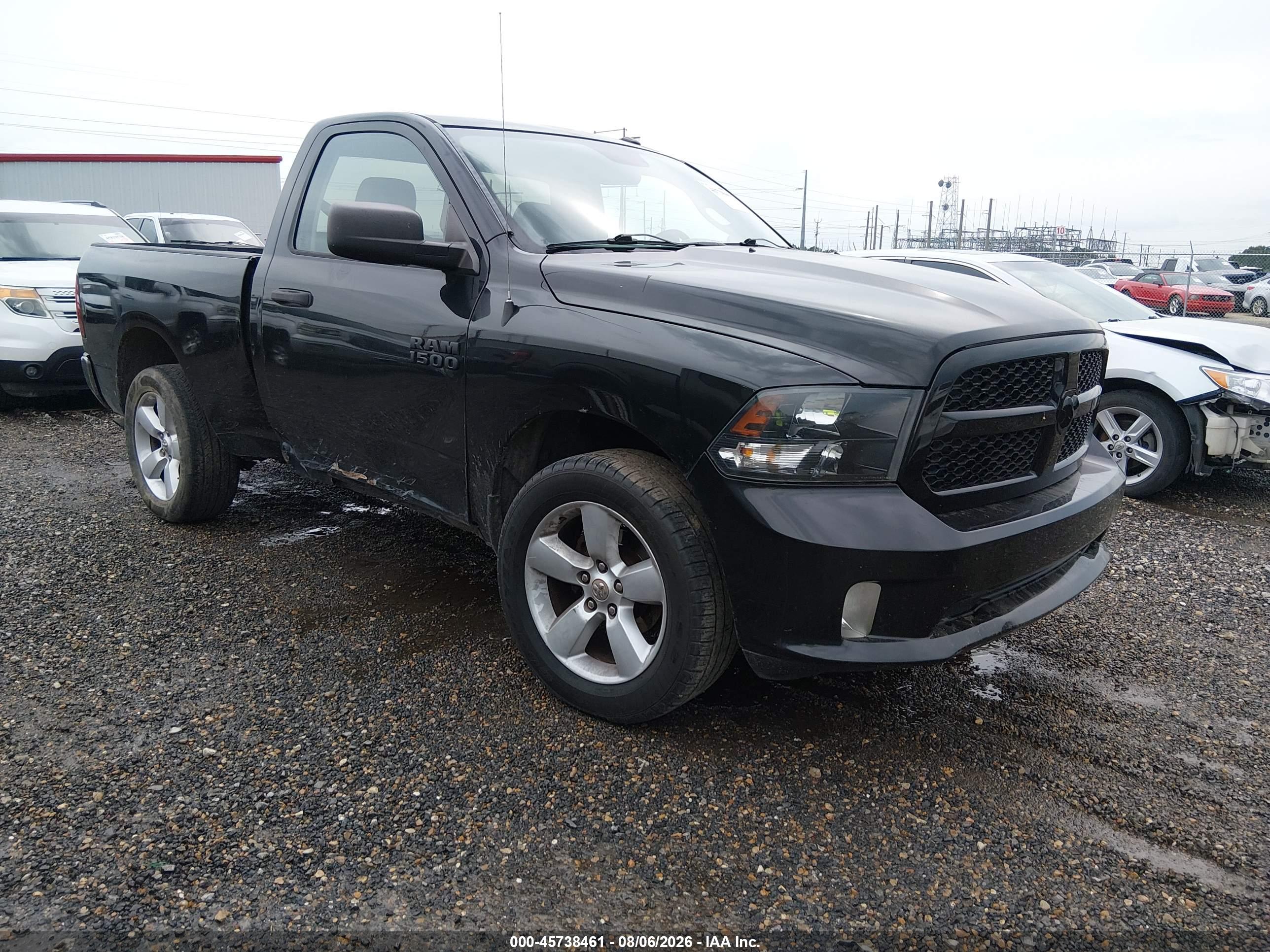 2016 RAM 1500 EXPRESS