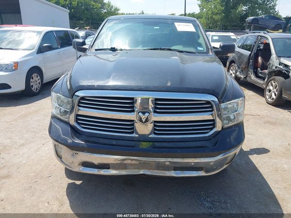 2016 RAM 1500 SLT
