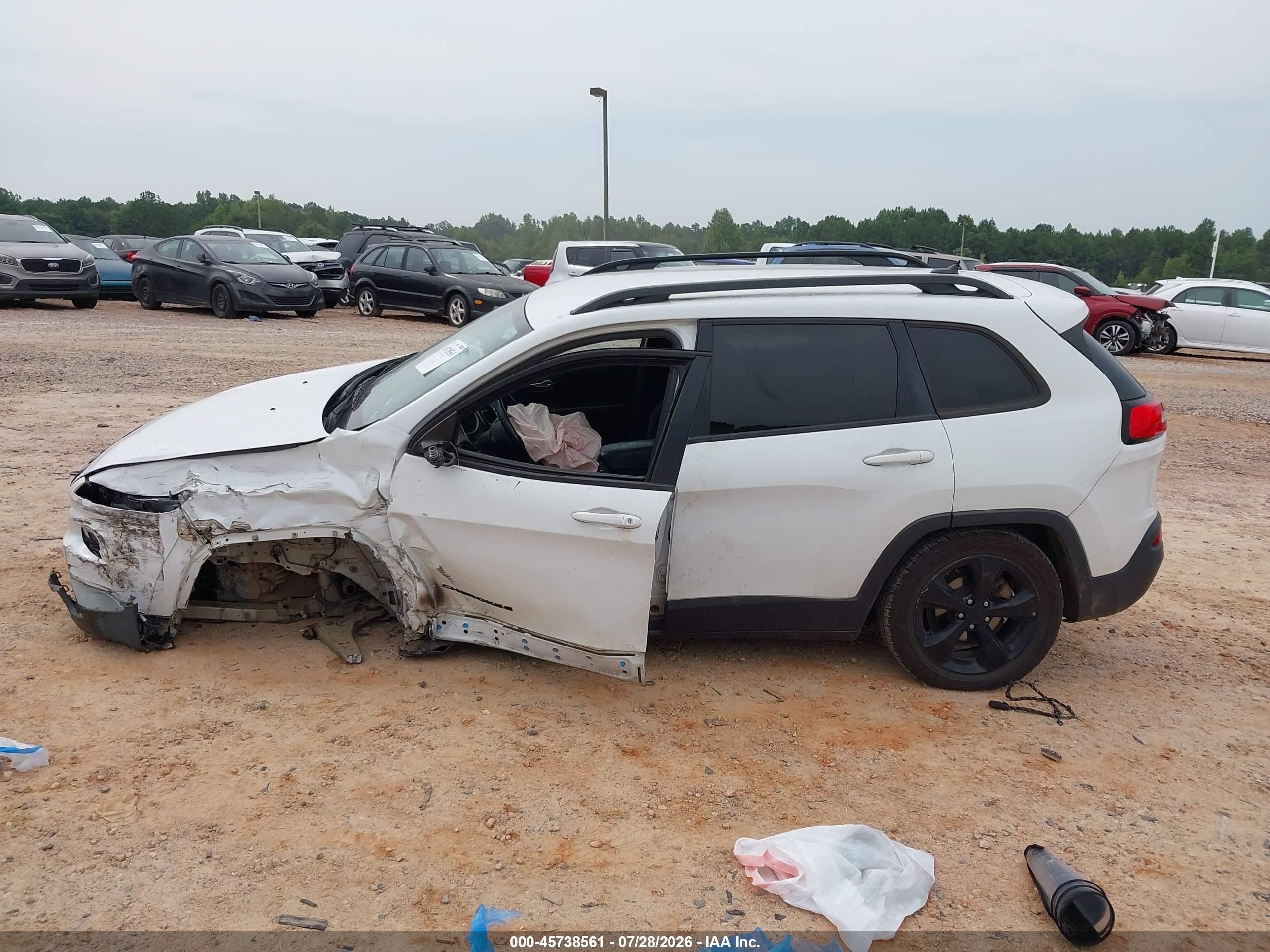 2016 JEEP CHEROKEE ALTITUDE
