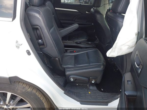 2019 TOYOTA HIGHLANDER XLE