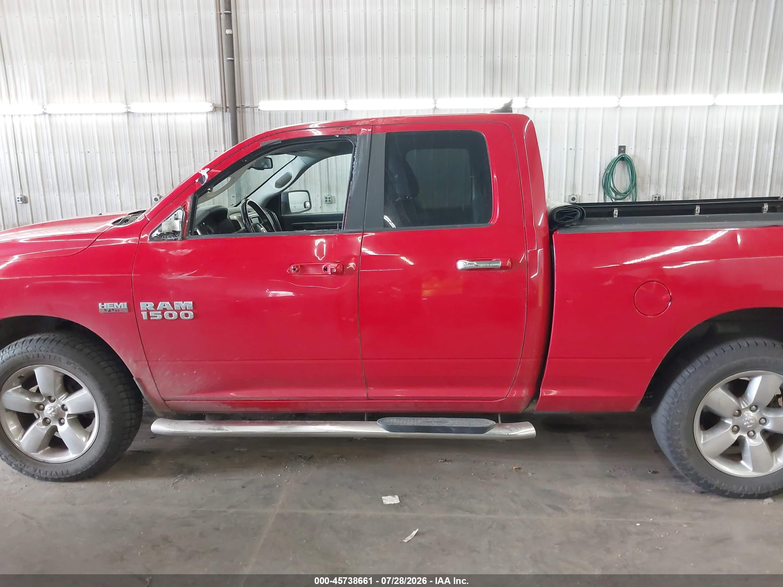 2016 RAM 1500 BIG HORN