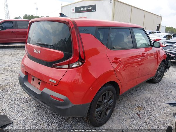 2022 KIA SOUL EX