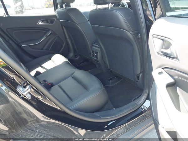 2019 MERCEDES-BENZ GLA 250 4MATIC