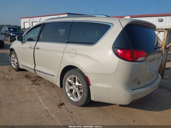 2019 CHRYSLER PACIFICA — I3