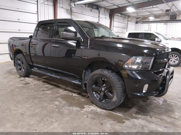2016 RAM 1500 ST