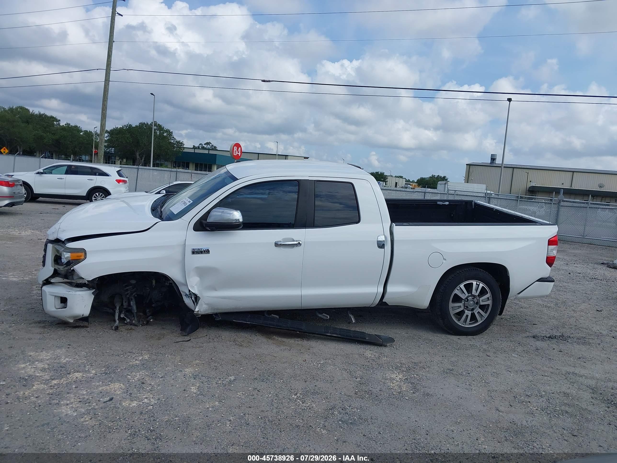 2019 TOYOTA TUNDRA SR5 5.7L V8
