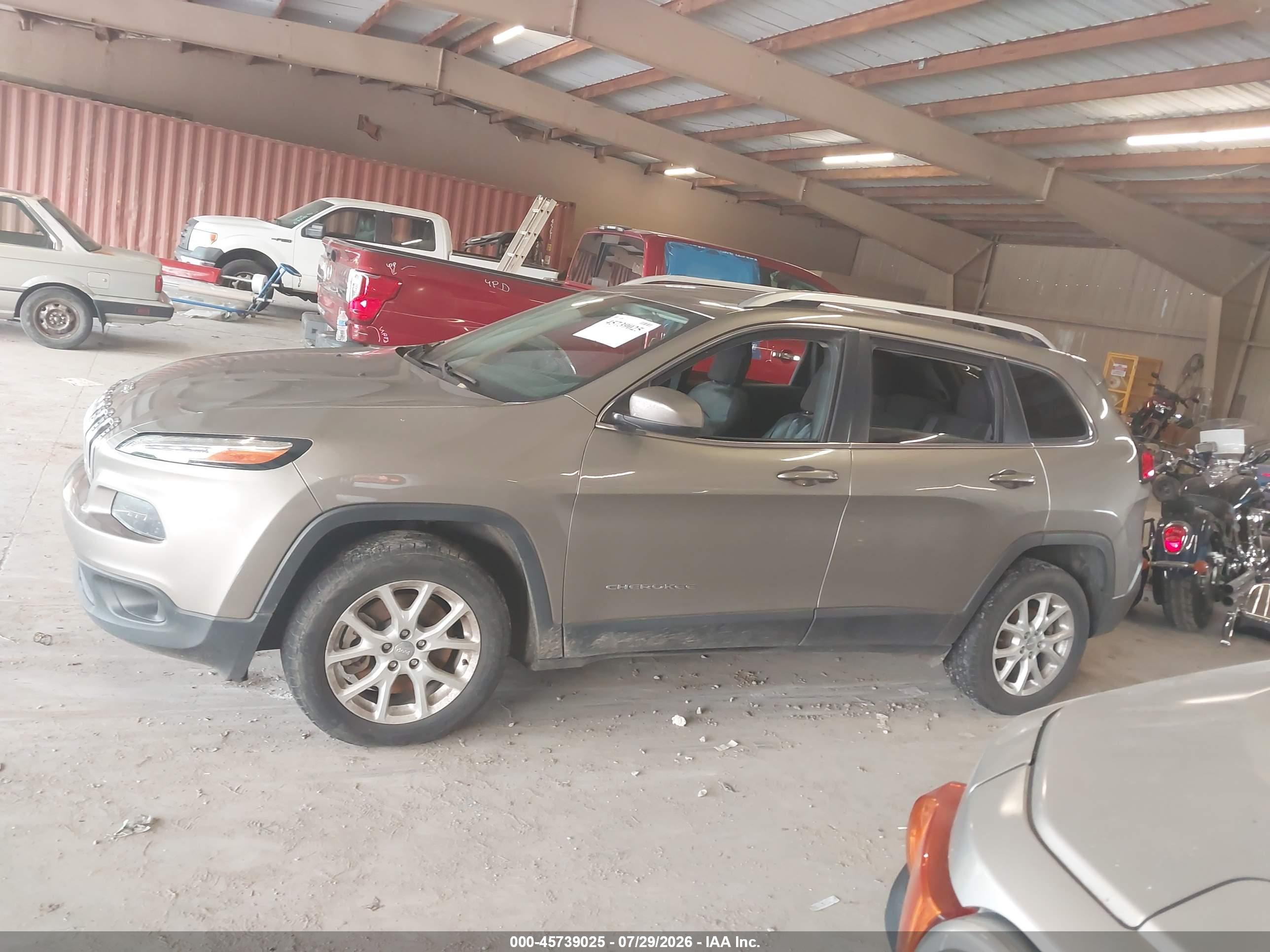 2017 JEEP CHEROKEE LATITUDE