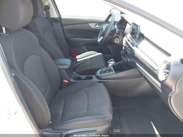 2019 KIA FORTE LXS