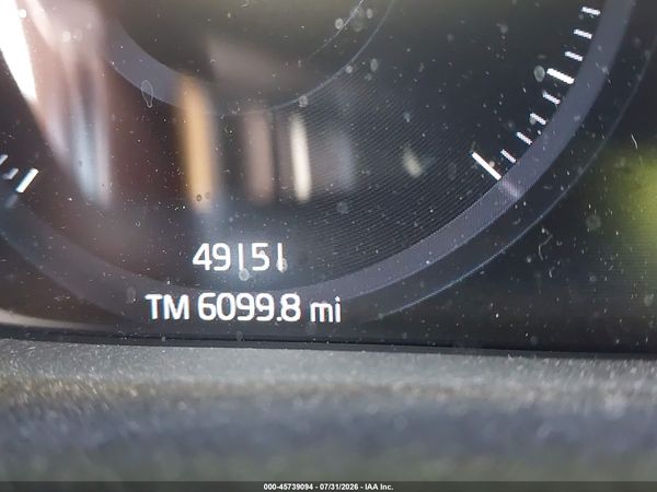2022 VOLVO XC40 T5 INSCRIPTION