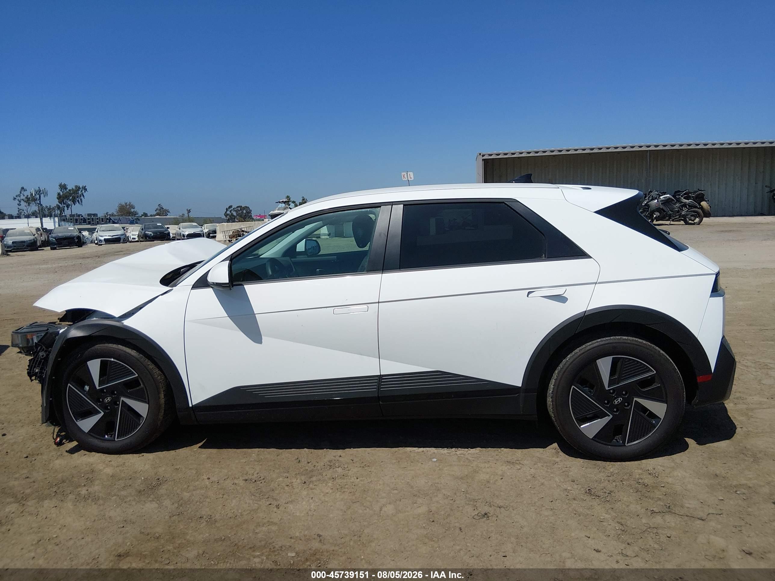 2025 HYUNDAI IONIQ 5 SE