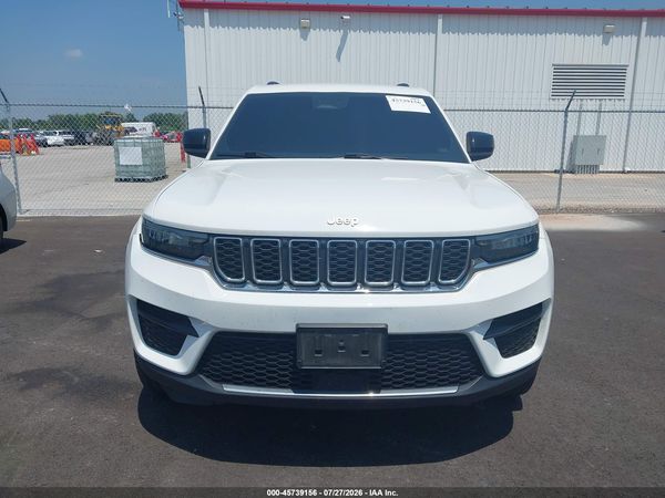 2024 JEEP GRAND CHEROKEE LAREDO 4X4