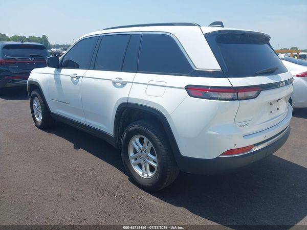 2024 JEEP GRAND CHEROKEE LAREDO 4X4