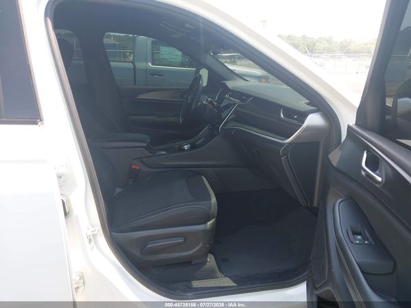 2024 JEEP GRAND CHEROKEE LAREDO 4X4