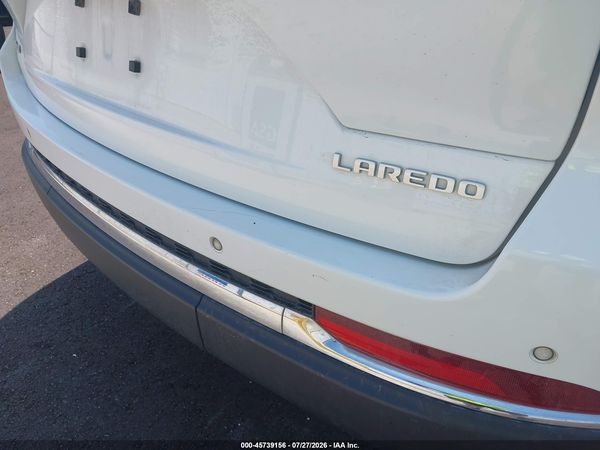 2024 JEEP GRAND CHEROKEE LAREDO 4X4