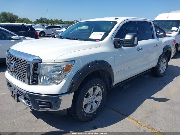 2018 NISSAN TITAN SV