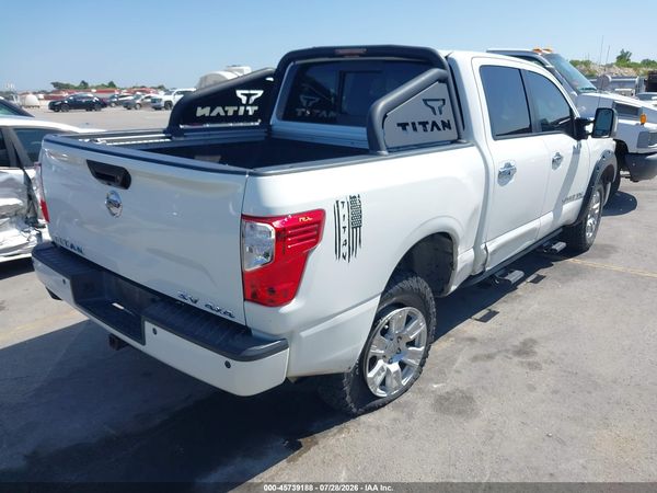 2018 NISSAN TITAN SV