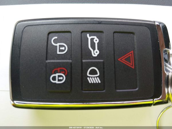 2026 LAND ROVER RANGE ROVER SPORT P360 SE