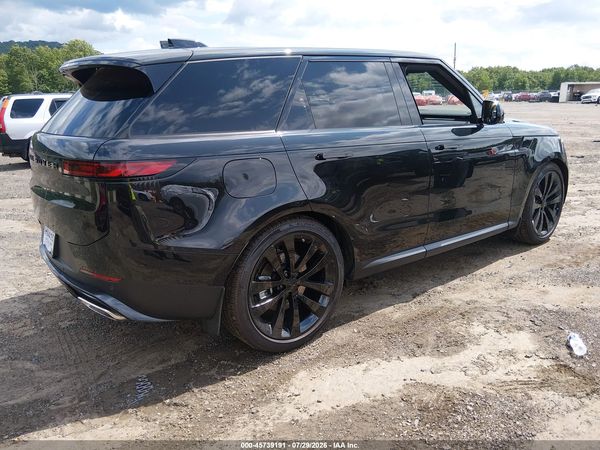 2026 LAND ROVER RANGE ROVER SPORT P360 SE