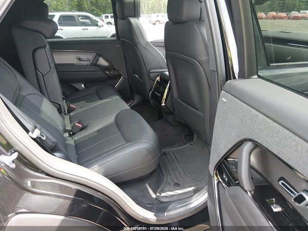 2026 LAND ROVER RANGE ROVER SPORT P360 SE