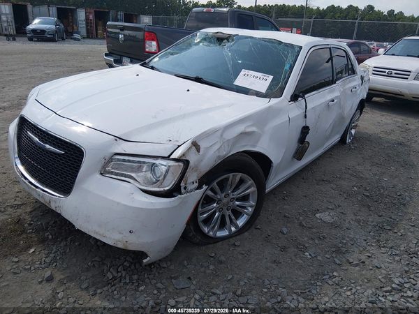 2021 CHRYSLER 300 — I2