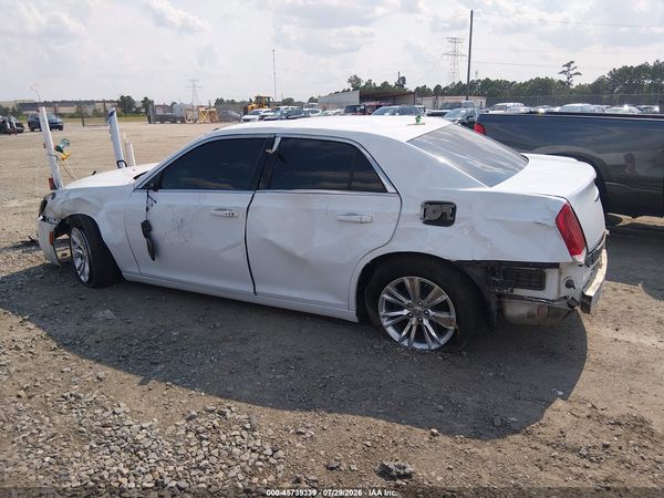 2021 CHRYSLER 300 TOURING L — I117