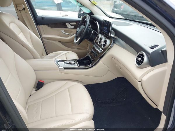 2019 MERCEDES-BENZ GLC 300 4MATIC