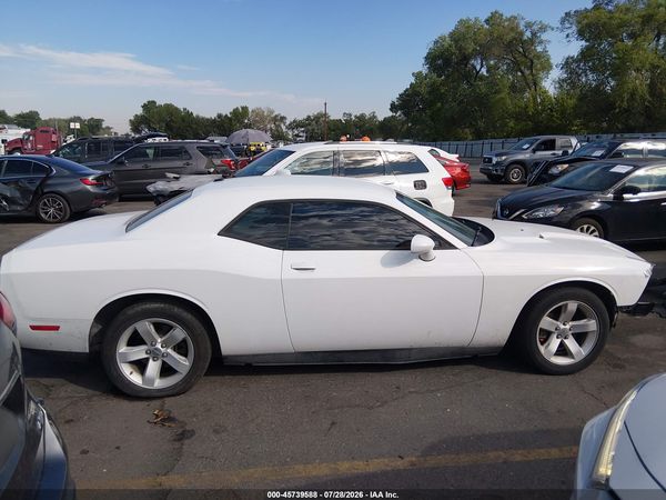 2013 DODGE CHALLENGER SXT