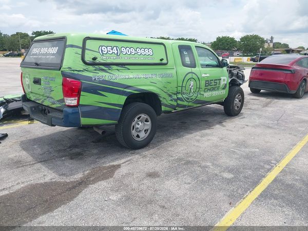 2018 TOYOTA TACOMA SR