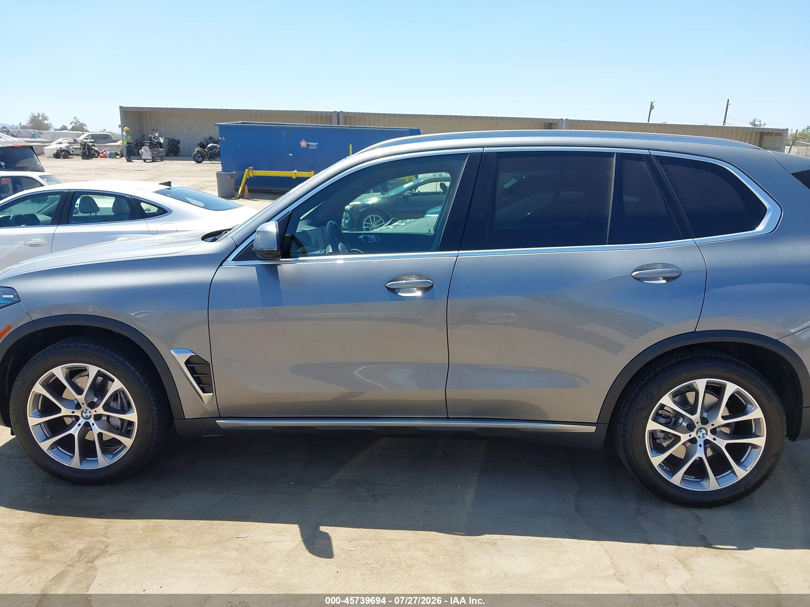 2025 BMW X5 SDRIVE40I