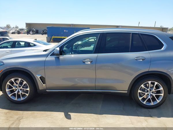 2025 BMW X5 SDRIVE40I