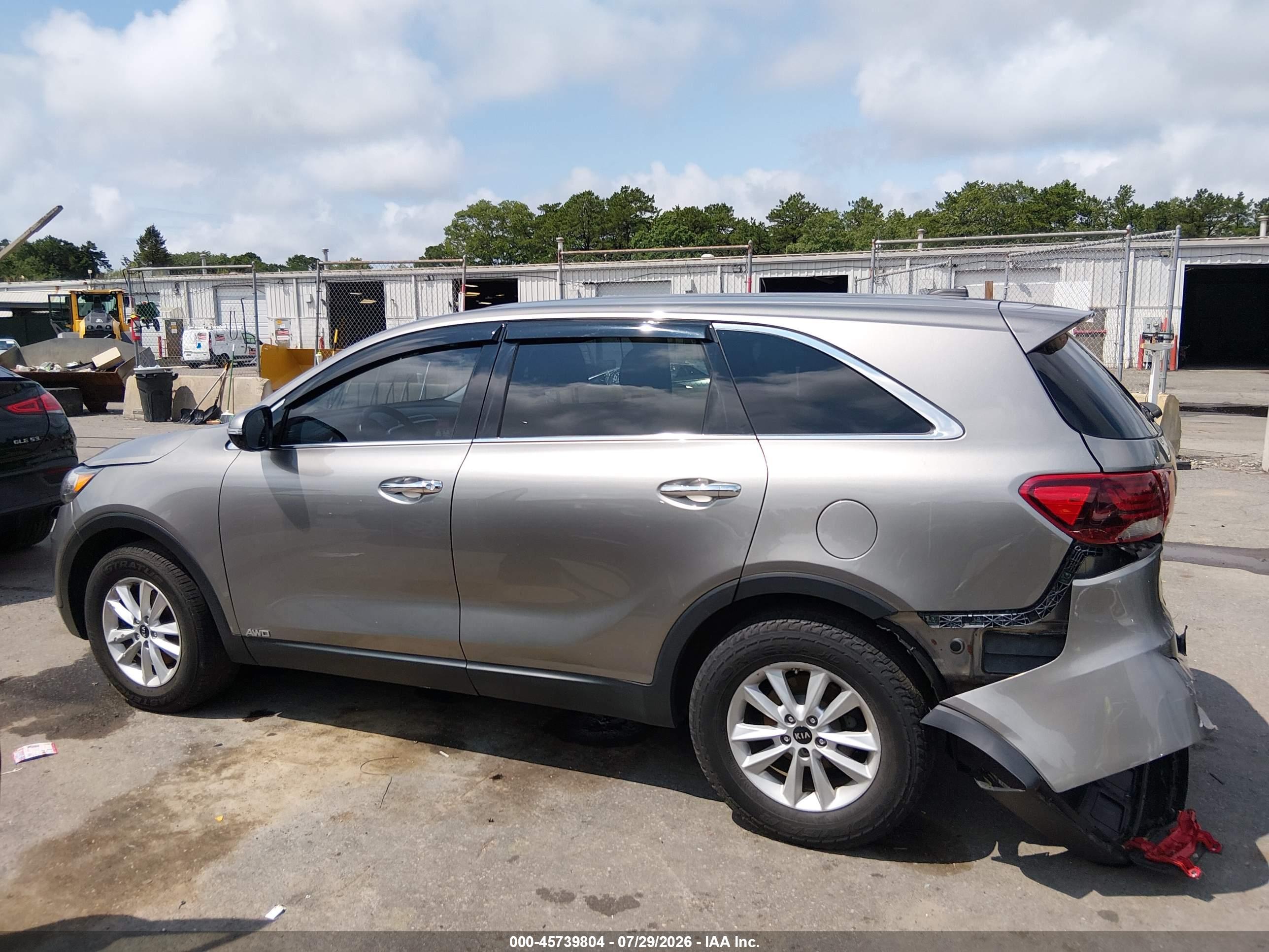2019 KIA SORENTO 2.4L LX